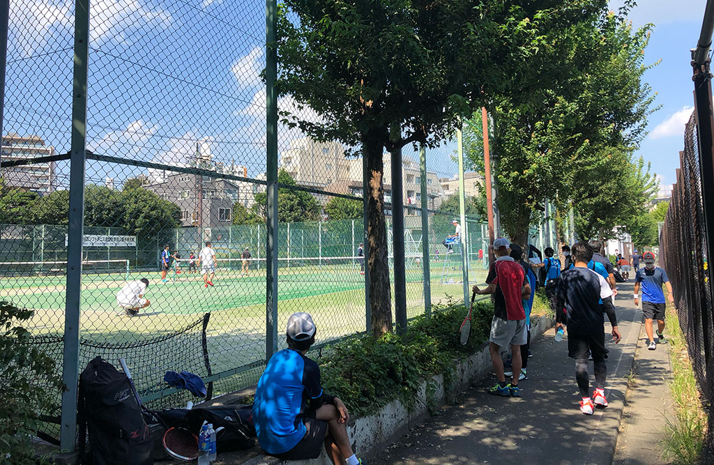 渋谷区スポーツセンター,テニスコート